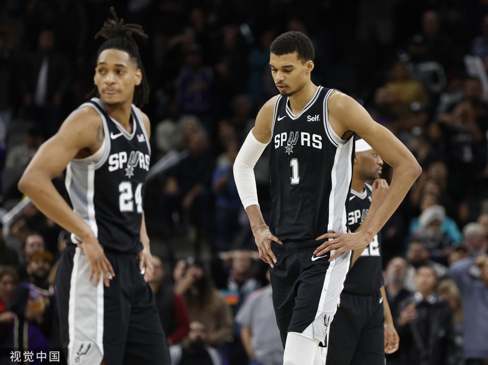 社交媒体上 社交媒体上