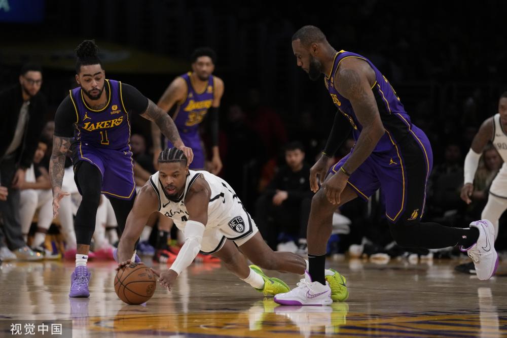 接受媒体采 接受媒体采